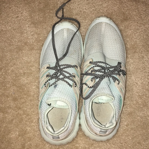 Adidas - Picture 5 of 6